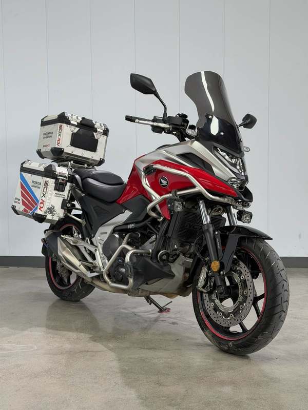 本田DREAMWING NC750X