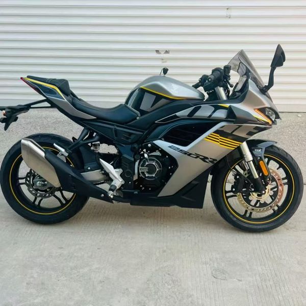 无极 250RR