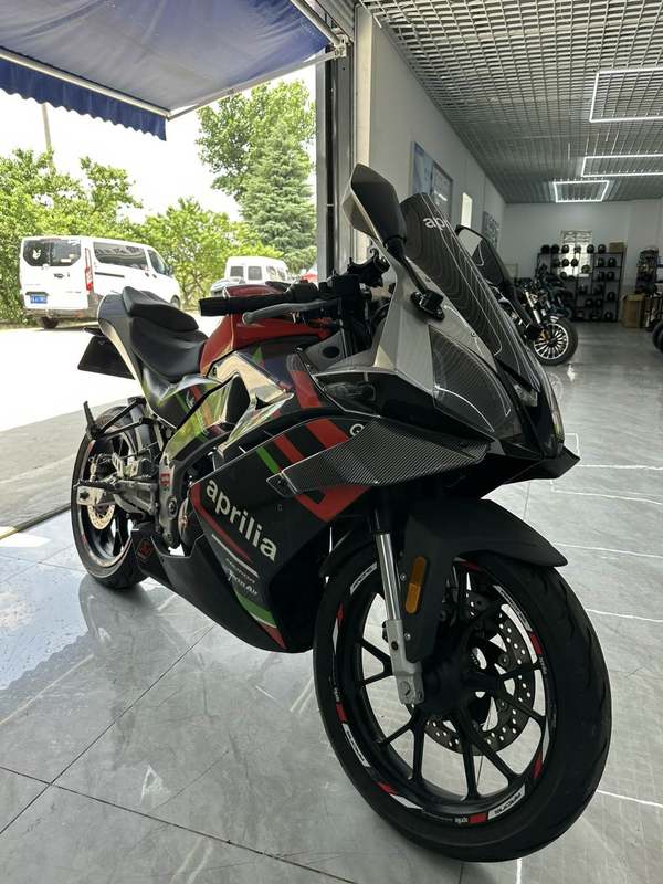 宗申阿普利亚 GPR150R