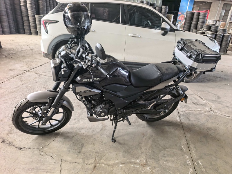 新大洲本田 CB190TR