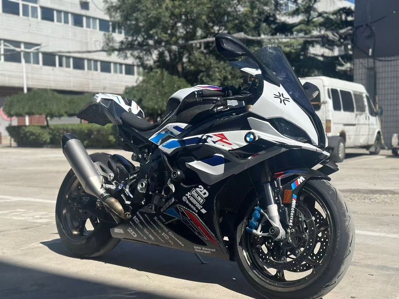 宝马 S 1000 RR