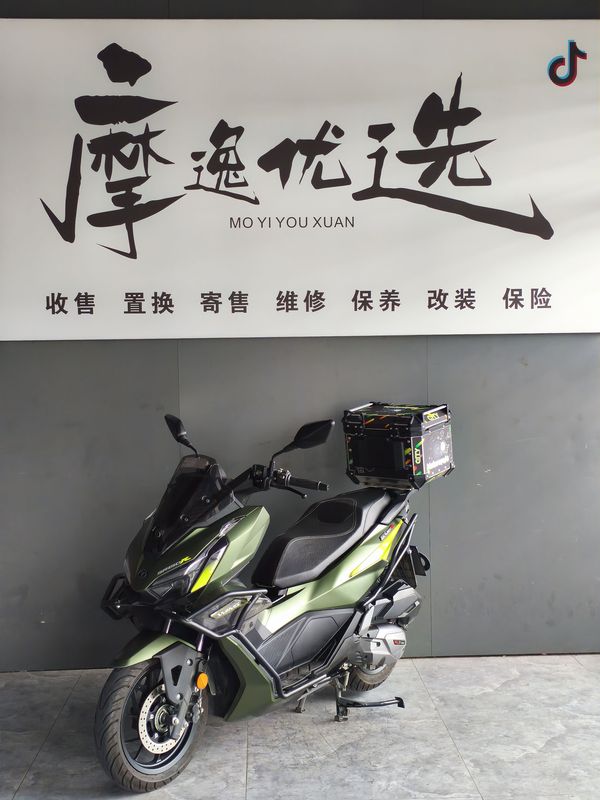 无极 翼龙 SR150R