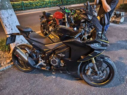 无极 RR525