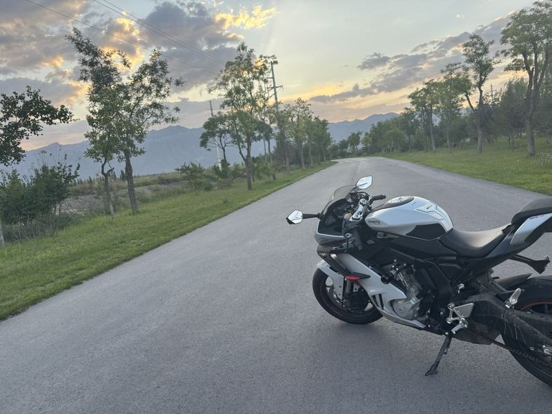 春风 675SR