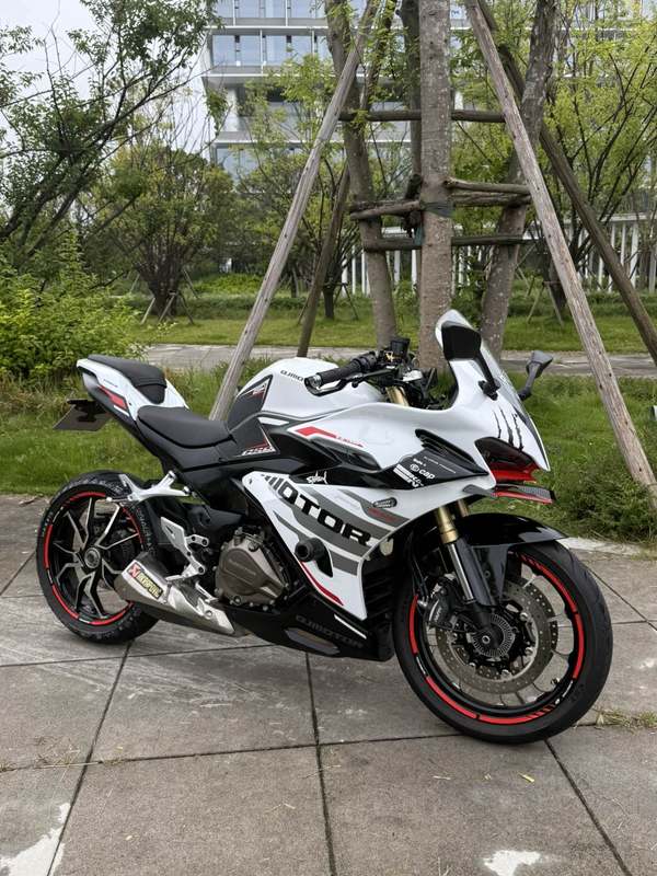 QJMOTOR 赛450
