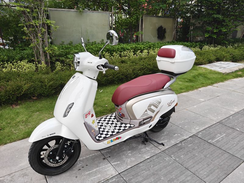 豪爵 Lumi125