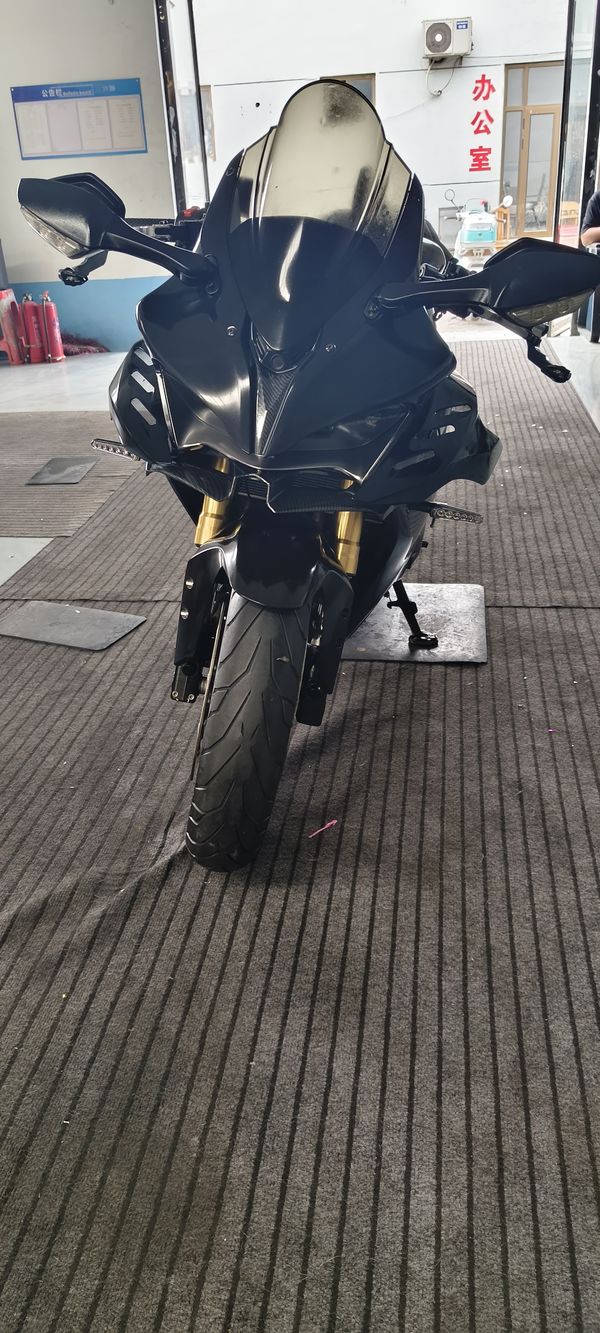 QJMOTOR 赛600