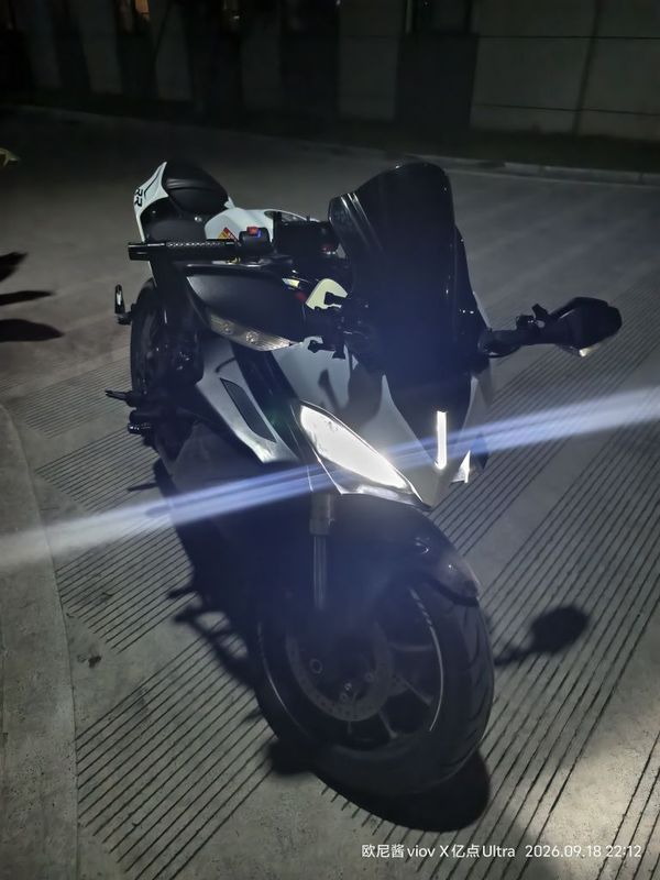 QJMOTOR 赛400