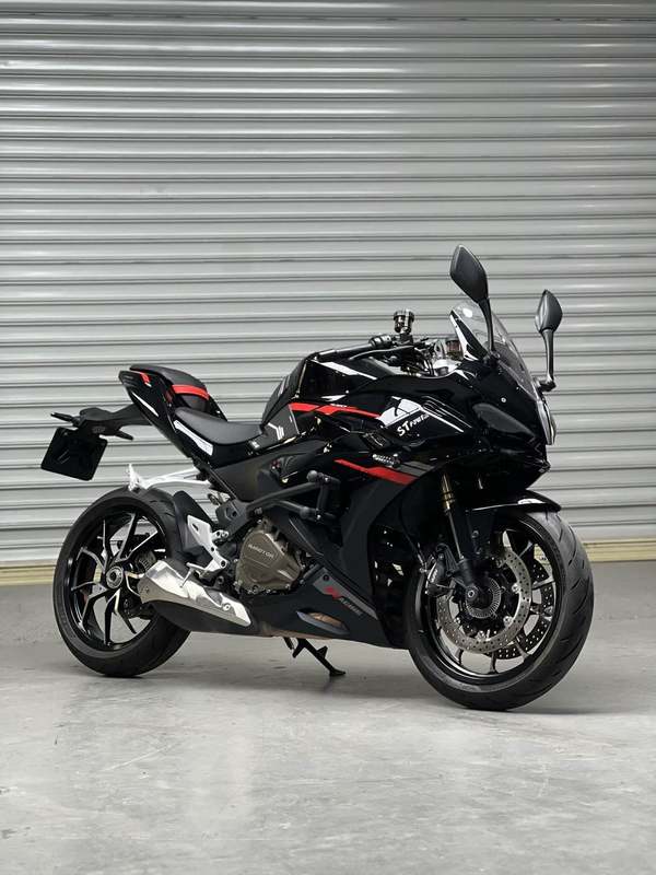 QJMOTOR 赛450