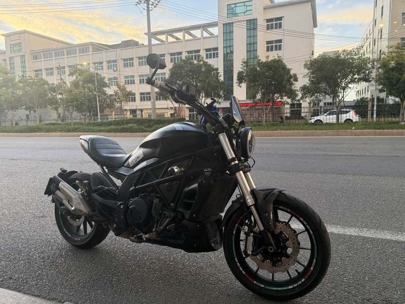 贝纳利 502C