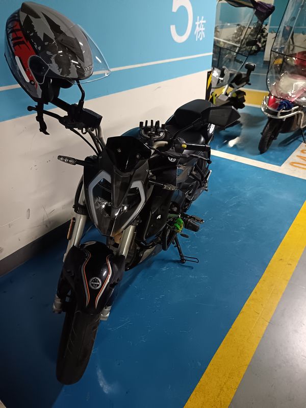 贝纳利 小迅龙 BN150S