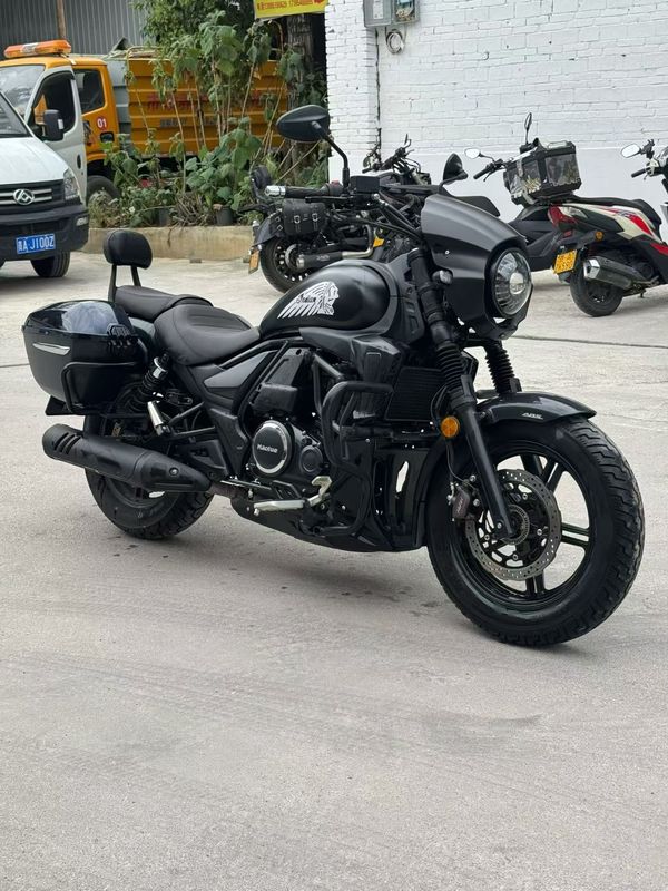 豪爵 TR300