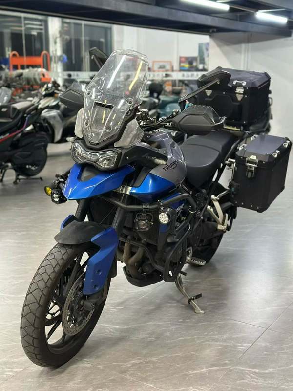 凯旋 Tiger 850