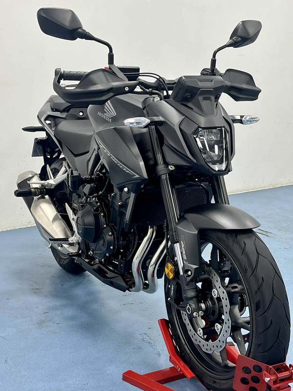本田WING CB400F