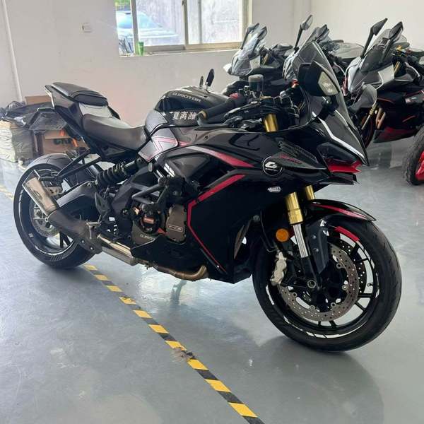 QJMOTOR 赛600