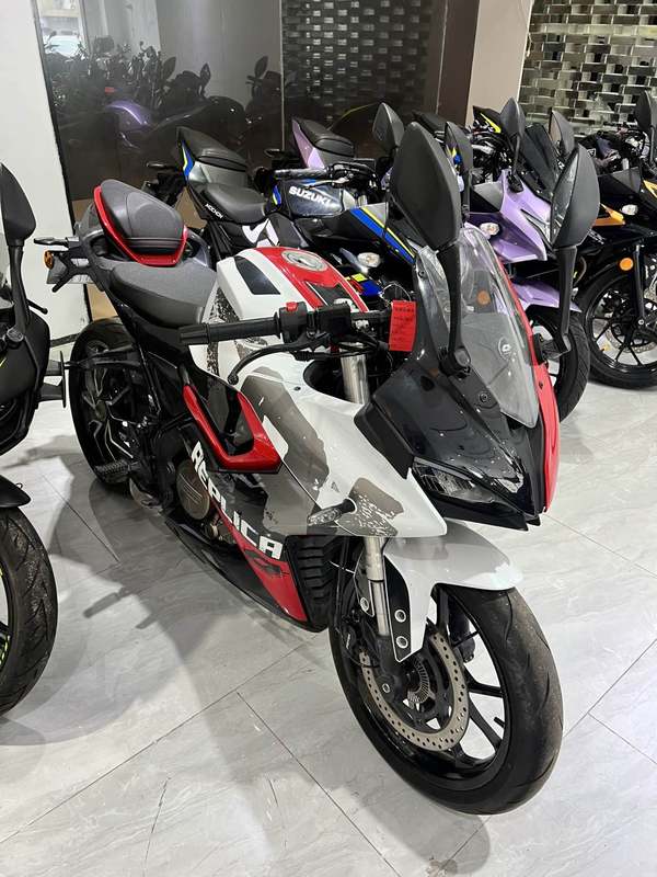 QJMOTOR 赛250