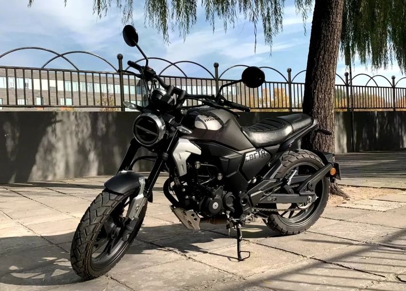新大洲本田 CBF190TR