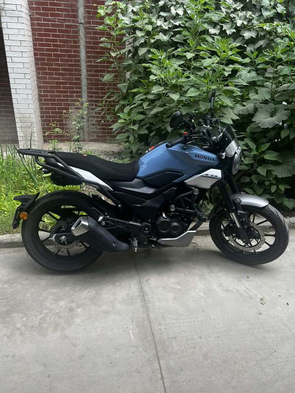 新大洲本田 CB190TR