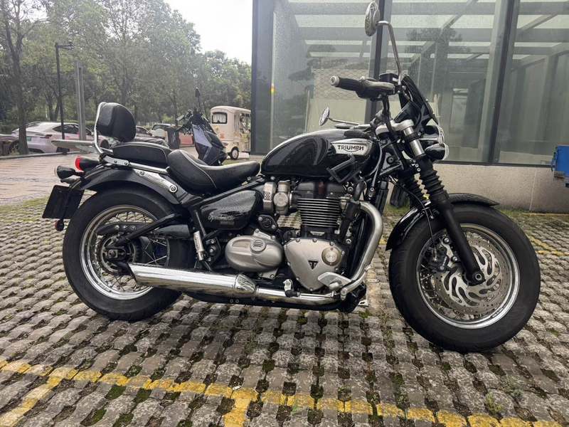 凯旋 Bonneville Speedmaster