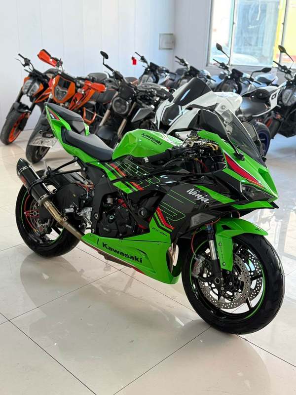 川崎 Ninja ZX-6R 