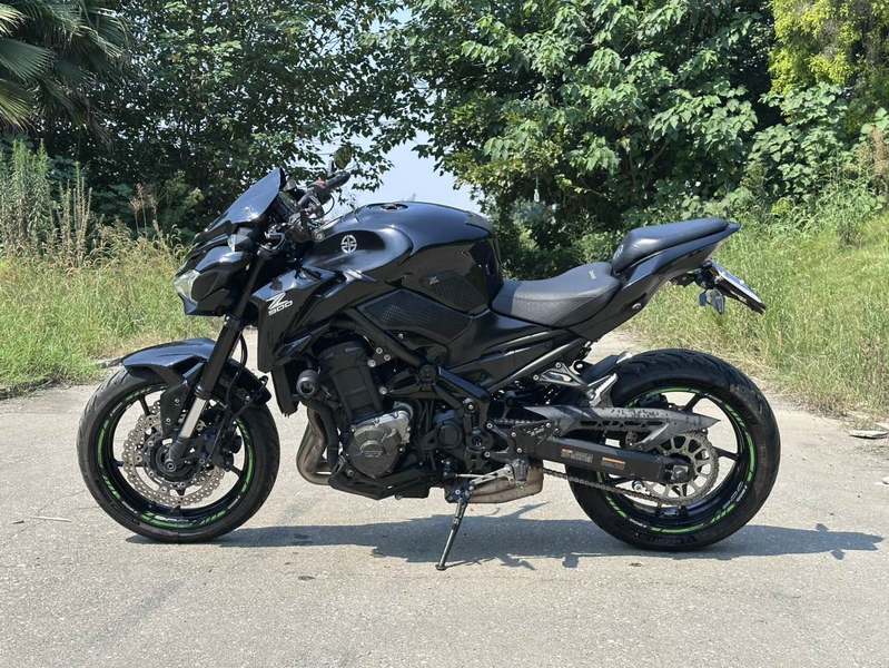 川崎 Z900