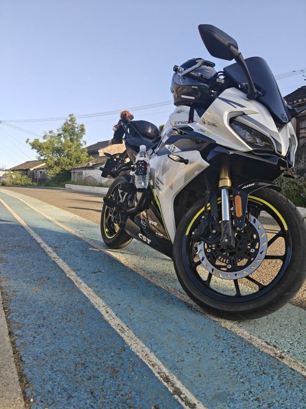 春风 250SR