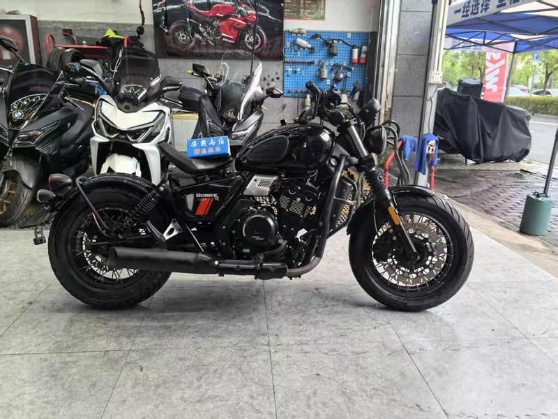长江 Bobbie ll 700i