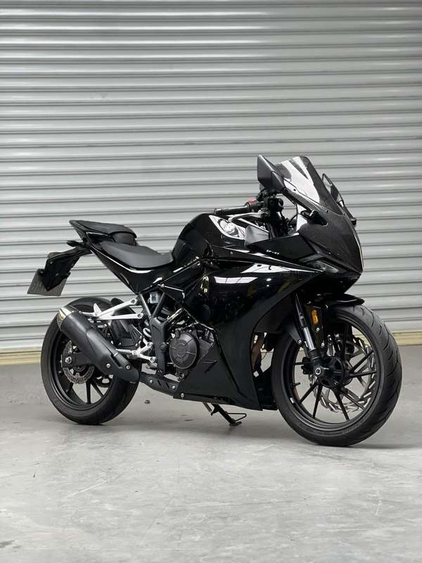凯越 250RR 刺鸟