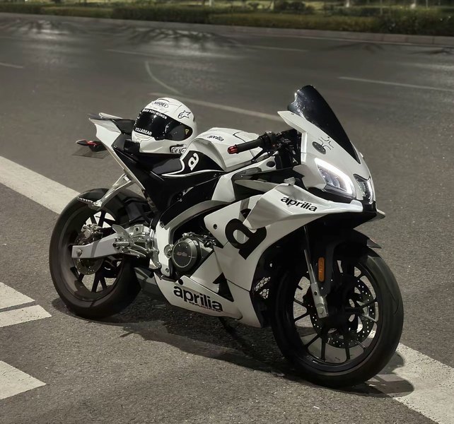 宗申阿普利亚 GPR250R