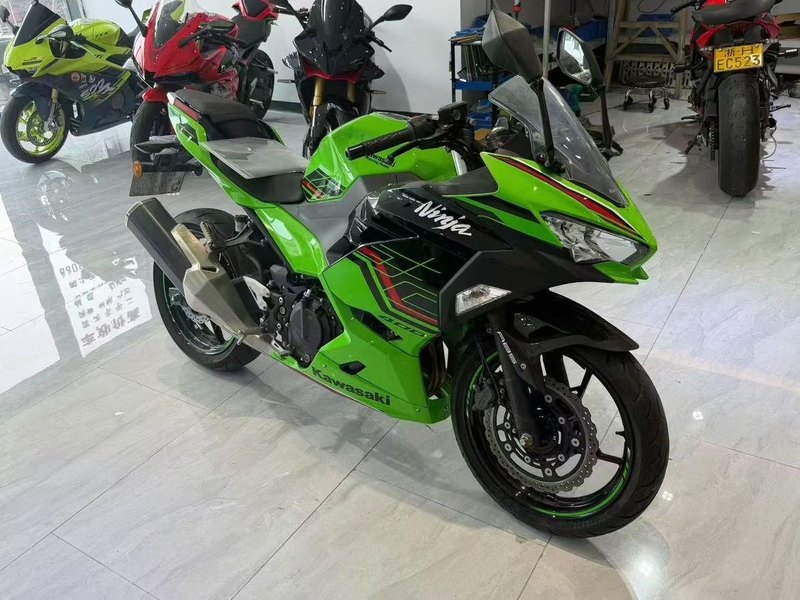 川崎 Ninja 400
