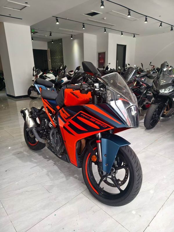 KTMR2R RC 390 