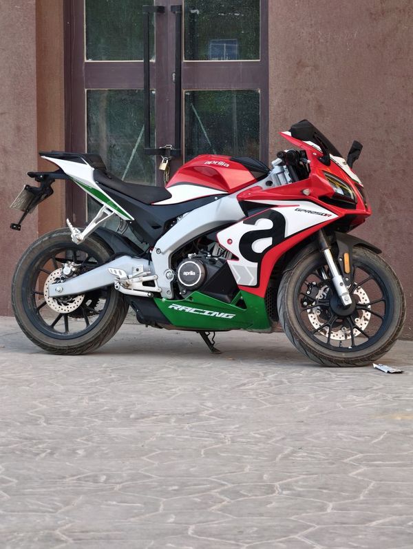 宗申阿普利亚 GPR250R