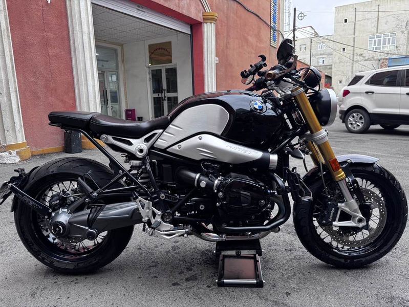 宝马 R NineT