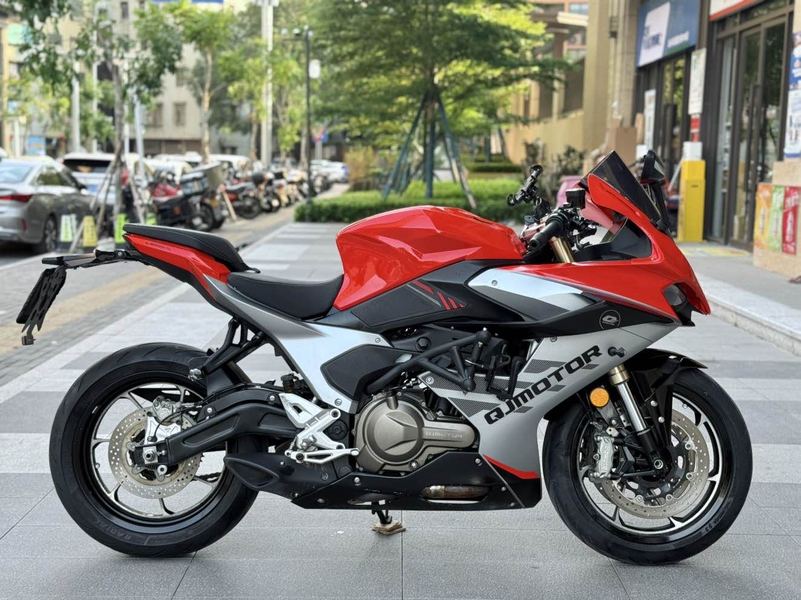 QJMOTOR 赛550
