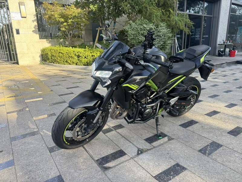 川崎 Z900