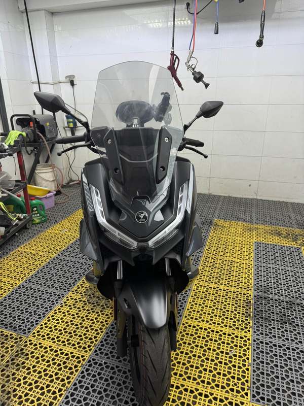 无极 SR250GT