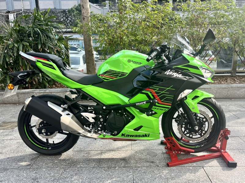 川崎 Ninja 400