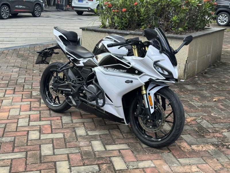 春风 250SR