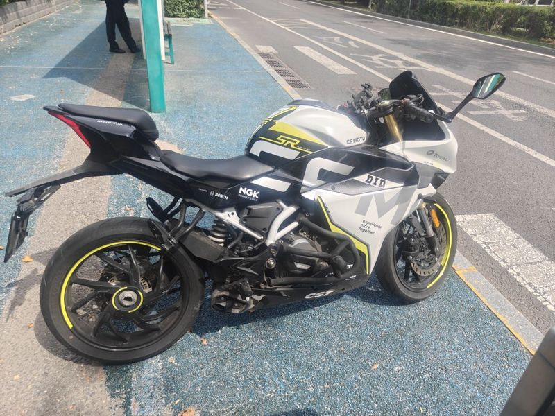 春风 250SR