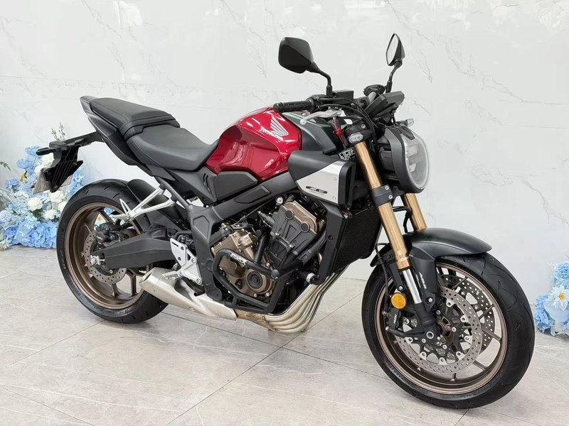 本田DREAMWING CB650R 
