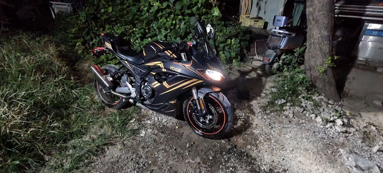 无极 250RR