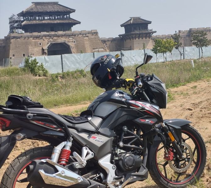 豪爵 DF150