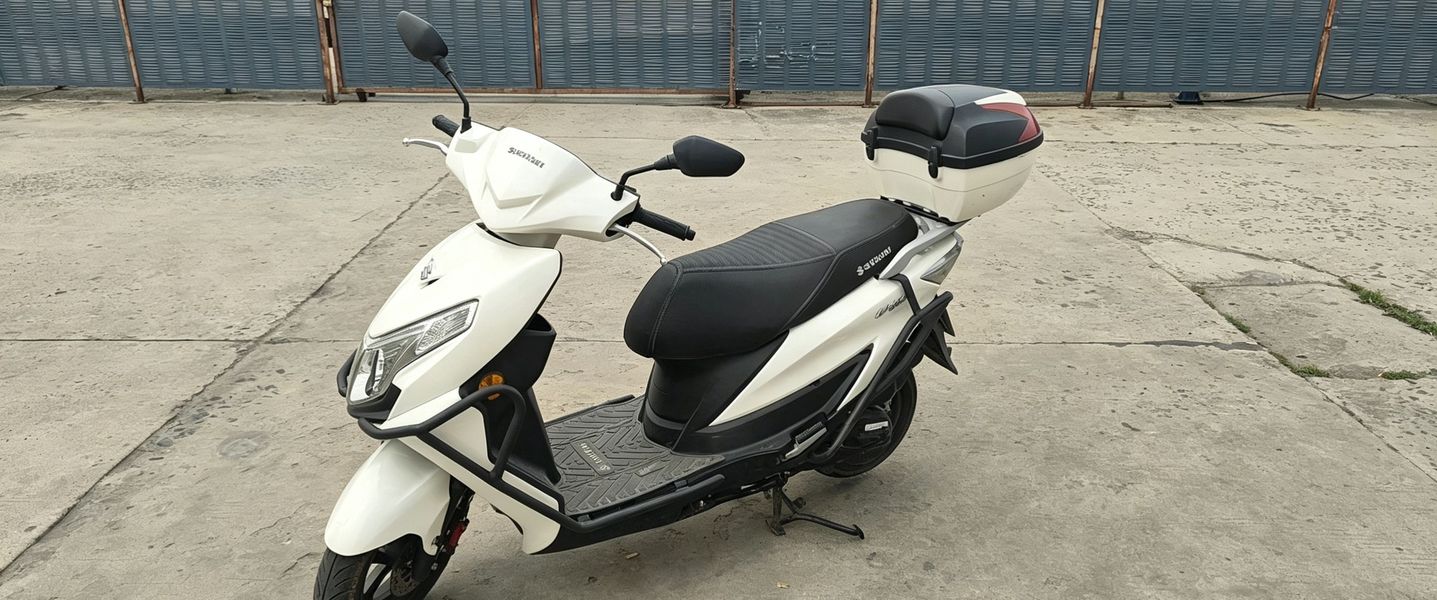 济南铃木 优驿 UE125