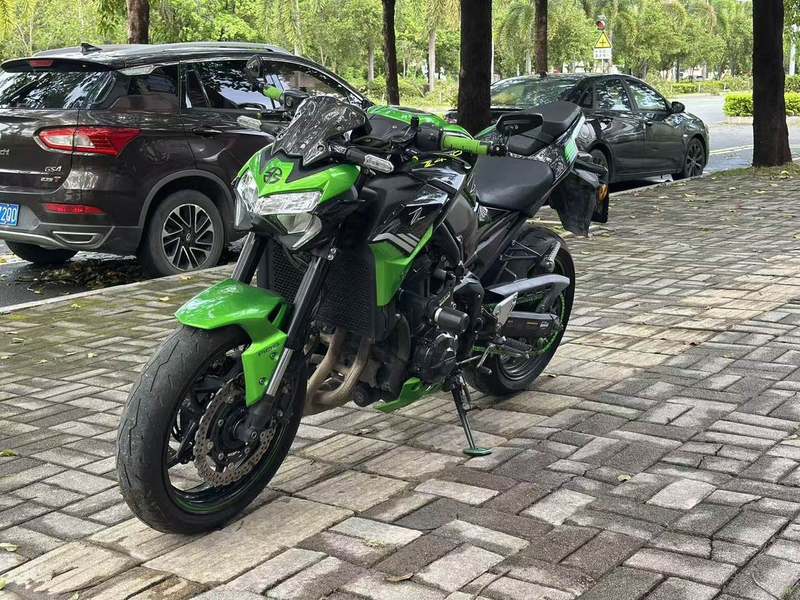 川崎 Z900