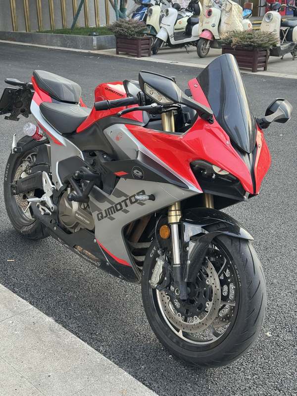 QJMOTOR 赛550