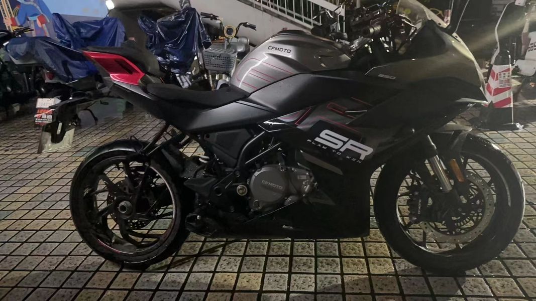 春风 250SR