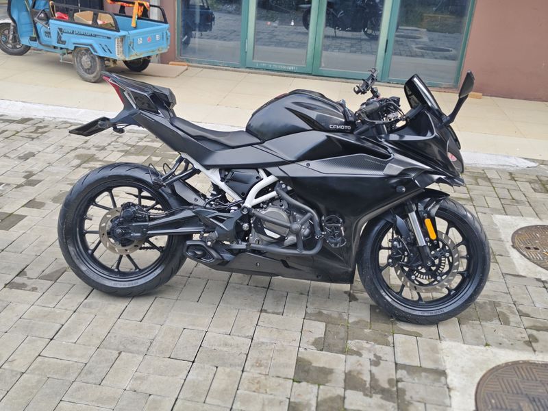 春风 250SR