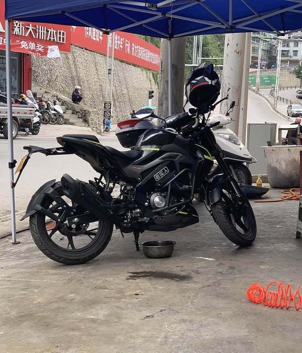 贝纳利 小迅龙 BN150S