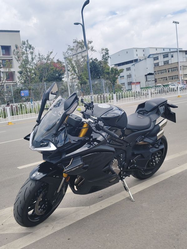 春风 750SR-S