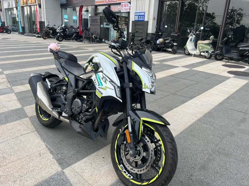 无极 300R